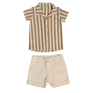 Conjunto Listrado Camisa e Bermuda.
